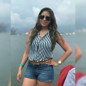 Meet your Posher, Maria